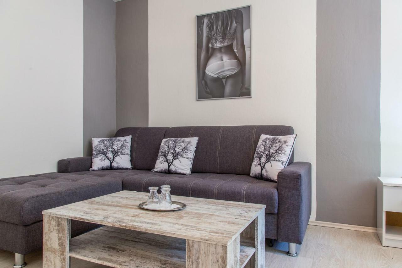 Restaurace Penzion Pod Sumarnikem Tvarozna Lhota Extérieur photo