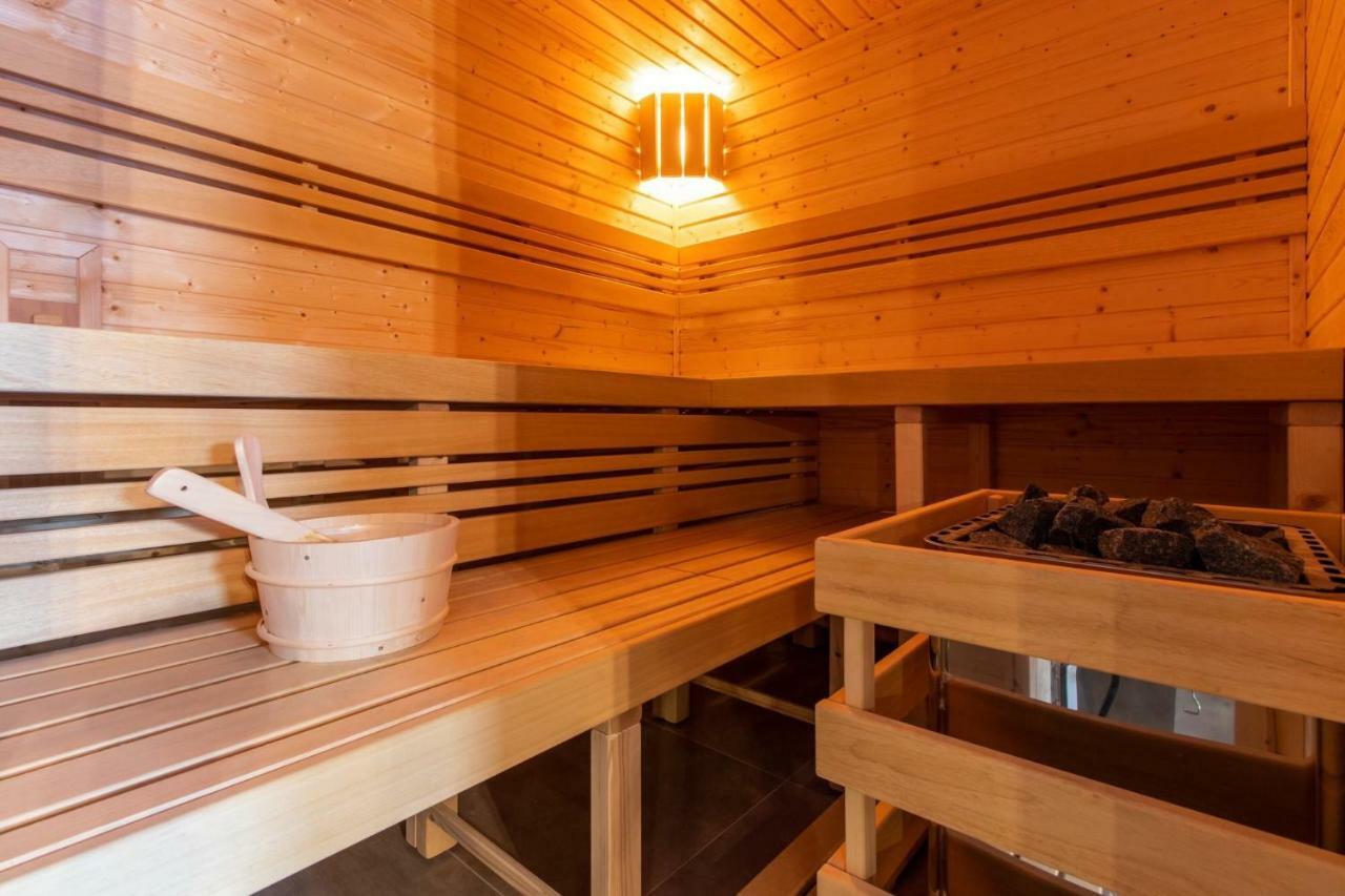 Restaurace Penzion Pod Sumarnikem Tvarozna Lhota Extérieur photo