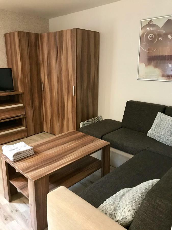 Restaurace Penzion Pod Sumarnikem Tvarozna Lhota Extérieur photo